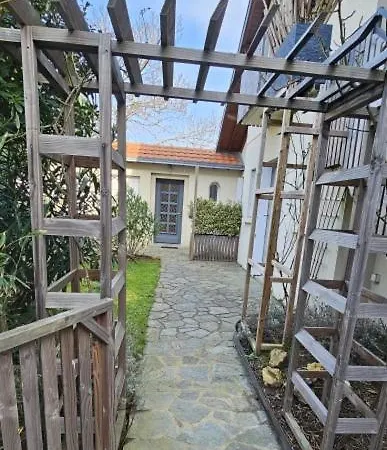 Maison Typique, Centre-ville, Jardin Haute Holiday home *